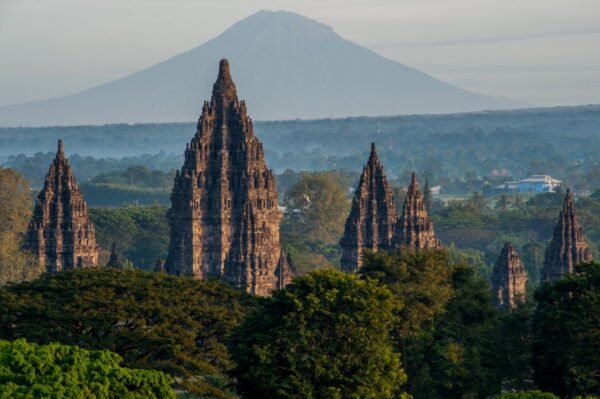 Prambanan,Temple,With,Mountain,Background Borobudur Temple, Prambanan Temple, and Ramayana Ballet (include Dinner in Rama Shinta Resto)